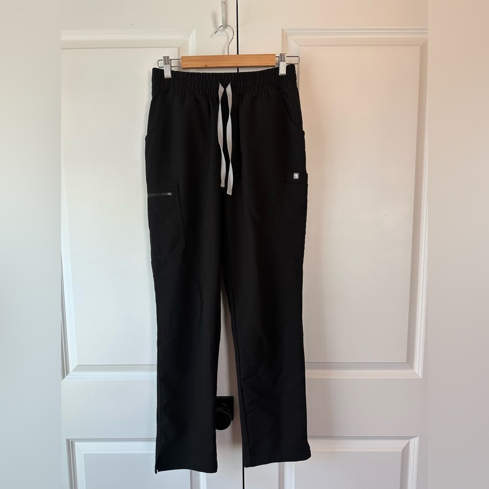 Figs Black Women's Pants